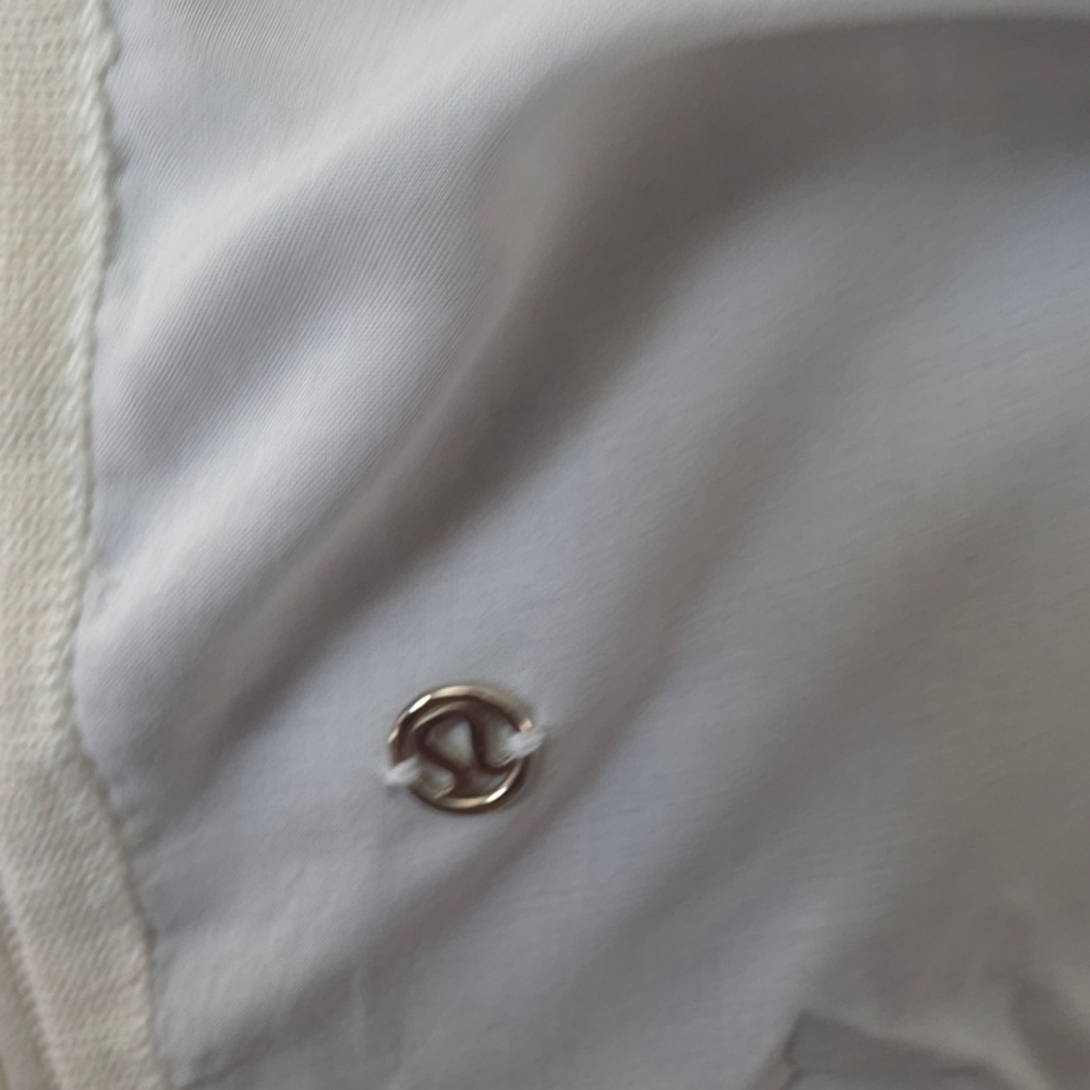 Lululemon Unity PulloverHeathered White /Ivory 4-6 - image 8